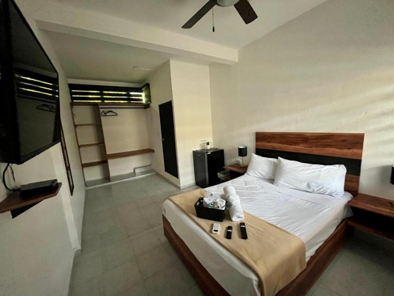 QUEEN SUITE DELUXE (1)