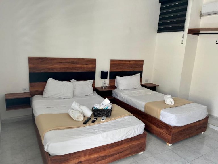 TRIPLE SUITE DELUXE (3)